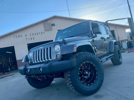 Tire Shop «Town and Country Tire Services», reviews and photos, 317 E Howard St, Live Oak, FL 32064, USA