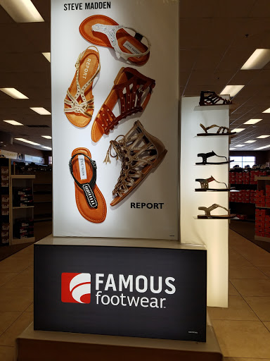 Shoe Store «Famous Footwear», reviews and photos, 6865 Sierra Center Pkwy, Reno, NV 89511, USA