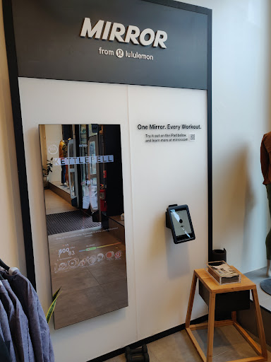 Sportswear Store «lululemon», reviews and photos, 622 Oakbrook Center, Oak Brook, IL 60523, USA