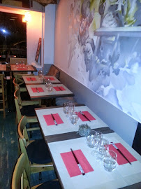 Atmosphère du Restaurant vietnamien Nhà Quê à Saint-Cloud - n°15