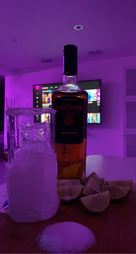 Wine Store «Wine & Spirits Emporium», reviews and photos, 10730 NW 74th St, Medley, FL 33178, USA