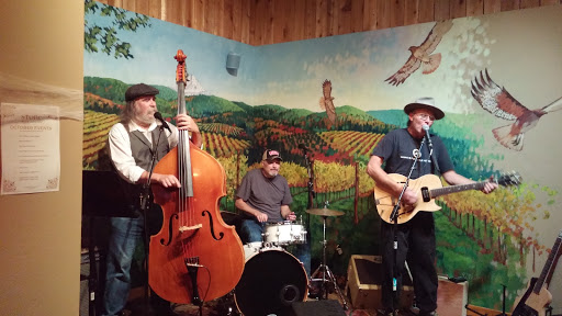 Winery «Stave & Stone Winery», reviews and photos, 210 Oak St, Hood River, OR 97031, USA