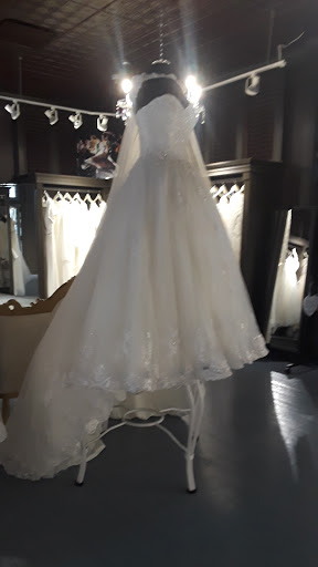 Bridal Shop «Beyond The Veil Bridal», reviews and photos, 9312 NE 76th St, Vancouver, WA 98662, USA