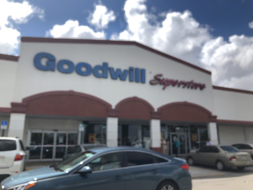Thrift Store «Goodwill Tamiami Superstore», reviews and photos, 9760 SW 8th St, Miami, FL 33174, USA
