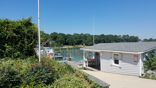 Marina «Smith Point Marina», reviews and photos, 989 Smith Point Rd, Reedville, VA 22539, USA