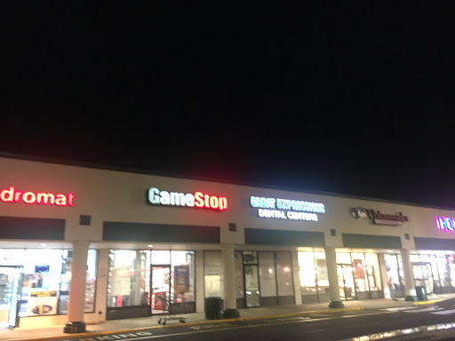 Video Game Store «GameStop», reviews and photos, 869 St George Ave, Woodbridge, NJ 07095, USA
