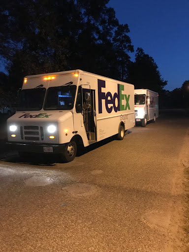 Mailing Service «FedEx Home Delivery», reviews and photos, 14545 Heathrow Forest Pkwy, Houston, TX 77032, USA