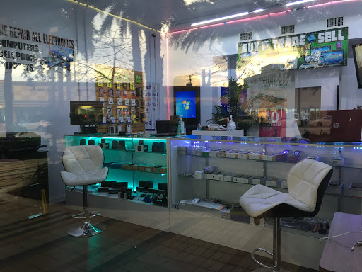Computer Store «SMARTFIXTRONICS, Computer Phone Repair & SIM card Services.», reviews and photos, 7135 Collins Ave, Miami Beach, FL 33141, USA