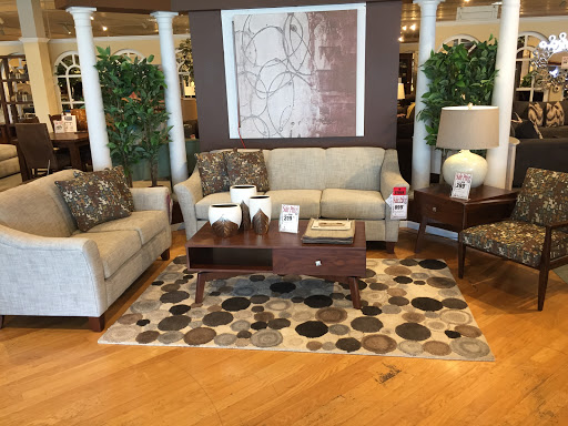 Furniture Store «JR Furniture Tacoma», reviews and photos, 2402 84th St S, Lakewood, WA 98499, USA