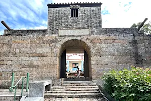 Tung Chung Fort image