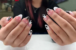 VU Nails and Spa image
