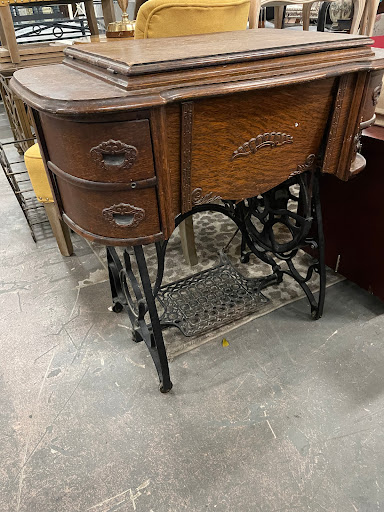 Thrift Store «Family Thrift Store», reviews and photos, 2699 N State Rd 7, Lauderdale Lakes, FL 33313, USA