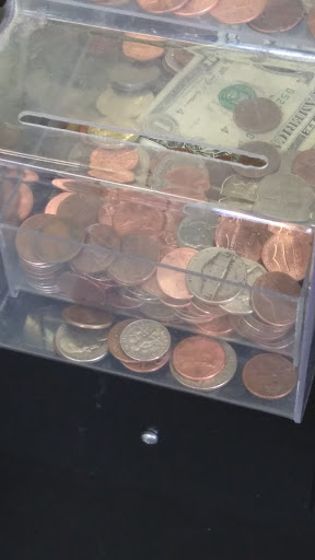 Discount Store «Dollar General», reviews and photos, 3323 Melrose Ave NW, Roanoke, VA 24017, USA