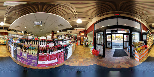 Liquor Store «Wine Palace», reviews and photos, 13971 Middlebelt Rd, Livonia, MI 48154, USA