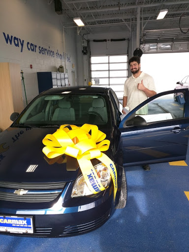 Used Car Dealer «CarMax», reviews and photos, 3555 Miamisburg Centerville Rd, Dayton, OH 45449, USA
