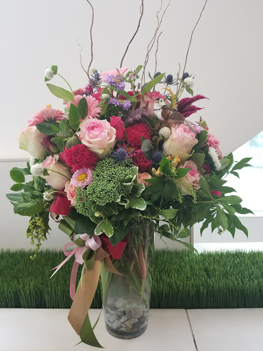 Florist «Event Connoisseur Flowers & Gifts», reviews and photos, 39 New London Turnpike #116, Glastonbury, CT 06033, USA