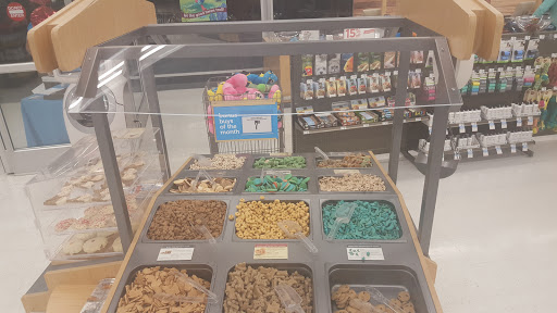 Pet Supply Store «Petco Animal Supplies», reviews and photos, 852 N Western Ave, San Pedro, CA 90732, USA