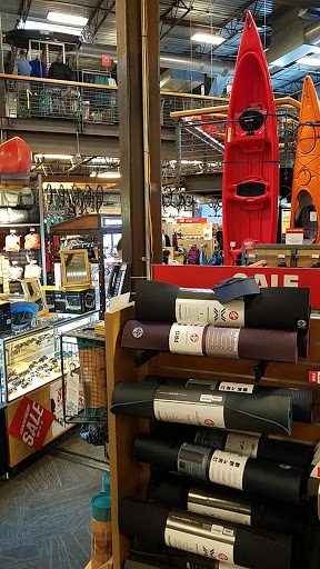 Camping Store «REI», reviews and photos, 1703 S Brentwood Blvd, Brentwood, MO 63144, USA