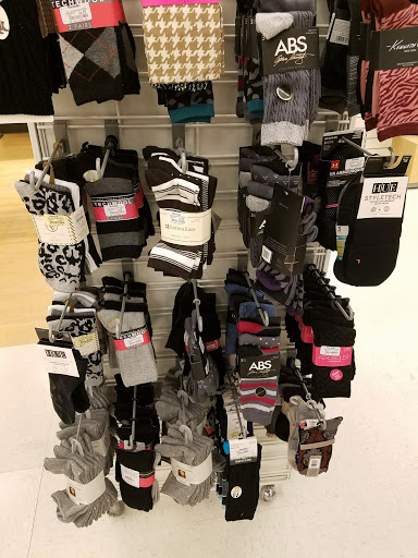 Department Store «Marshalls», reviews and photos, 400 Lincoln St, Hingham, MA 02043, USA