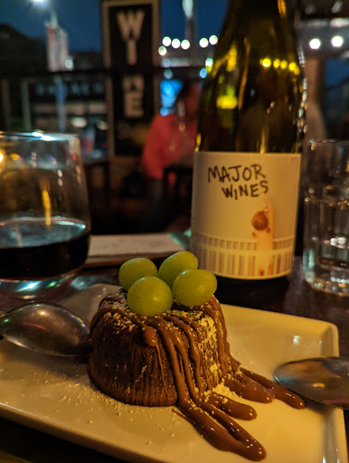 Wine Bar «Venice Beach Wines», reviews and photos, 529 Rose Ave, Venice, CA 90291, USA