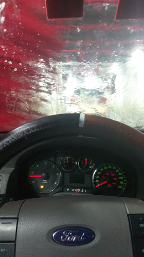 Mr. Suds Auto Wash en Wyandotte