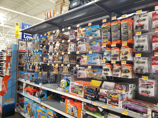 Discount Store «Walmart», reviews and photos, 2140 Bloomingdale Ave, Valrico, FL 33596, USA