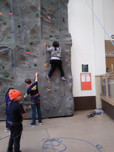 Community Center «Bolingbrook Park District», reviews and photos, 201 Recreation Dr, Bolingbrook, IL 60440, USA