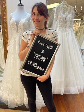 Bridal Shop «Regiss Bridal & Prom - Louisville», reviews and photos, 4216 Outer Loop, Louisville, KY 40219, USA