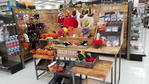 Pet Supply Store «Petco Animal Supplies», reviews and photos, 597 Hebron Rd #2, Heath, OH 43056, USA