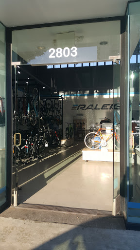 Bicycle Store «Raleigh Bikes of Santa Monica», reviews and photos, 2803 Main St, Santa Monica, CA 90405, USA