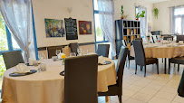 Atmosphère du Restaurant L ARTENSET à Saint-Martial-d'Artenset - n°9