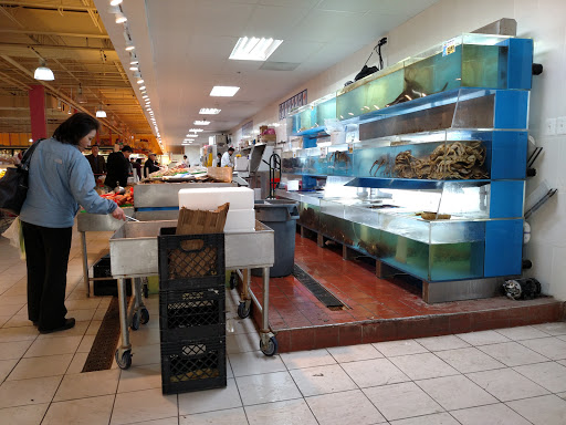 Supermarket «Good Fortune Supermarket», reviews and photos, 6751 Wilson Blvd, Falls Church, VA 22044, USA