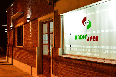 Open Radio 97.9 - Buena Esperanza