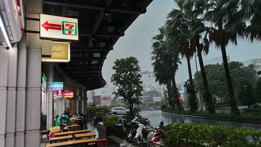 7-Eleven - Saigon Pearl