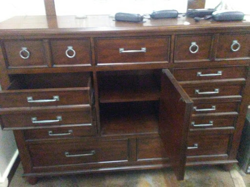 Furniture Store «Hudson’s Furniture & Mattress Outlet», reviews and photos, 3290 W 1st St, Sanford, FL 32771, USA