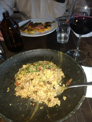 Número de telefone de Teus Restaurante Bar