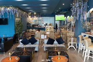 Bluebell Café image