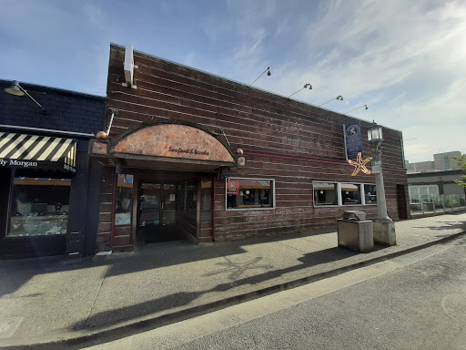 Steak House «Twisted Fish Steakhouse and Sports Lounge», reviews and photos, 311 Broadway St, Seaside, OR 97138, USA