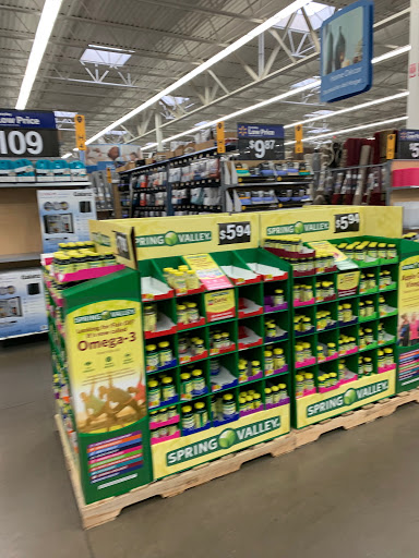 Department Store «Walmart Supercenter», reviews and photos, 305 10th St, Floresville, TX 78114, USA