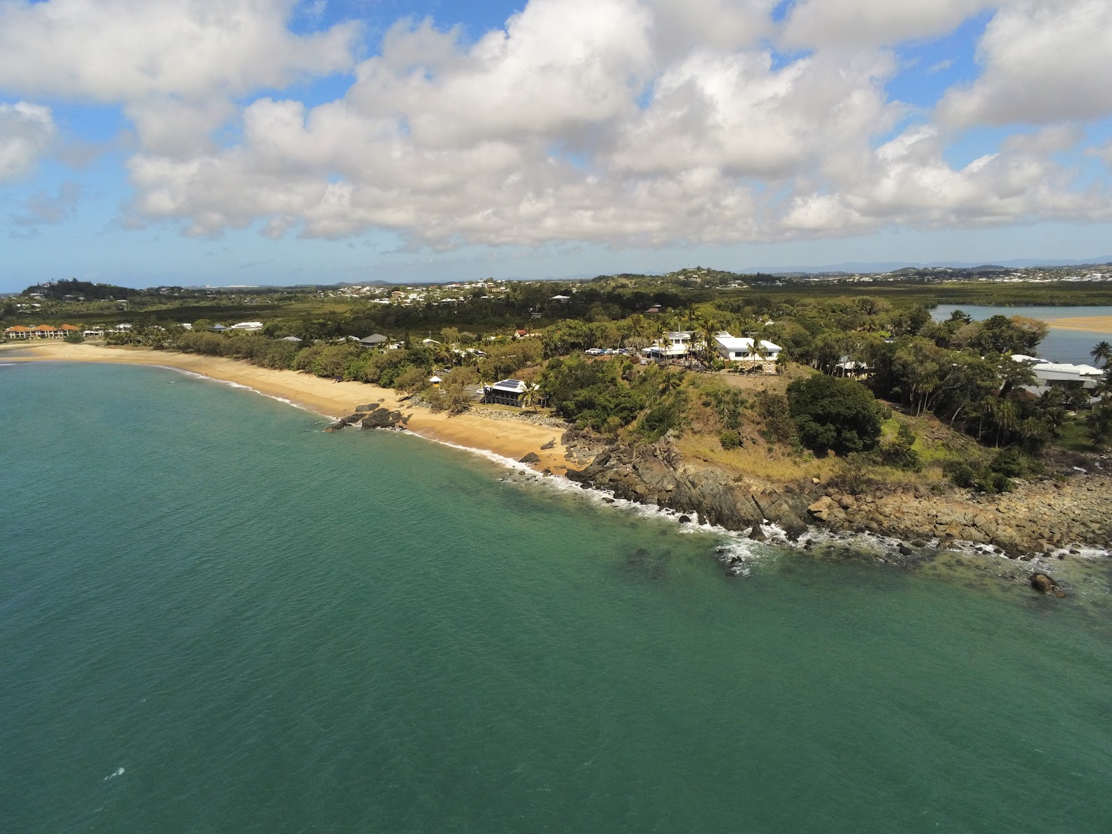 Eimeo Beach photo #8