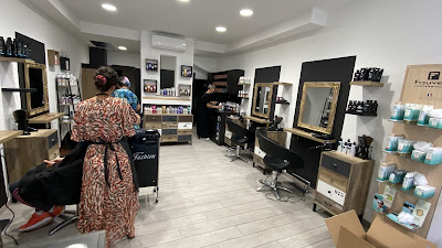 Au p'tit salon Carbonne à Carbonne