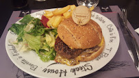 Hamburger du Restaurant Olivier à La Ferté-Saint-Aubin - n°9