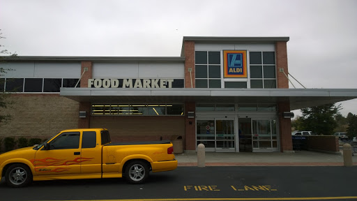 Supermarket «ALDI», reviews and photos, 2503 S Hwy 27, Clermont, FL 34711, USA