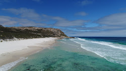 Photo de Mylies Beach avec un niveau de propreté de très propre