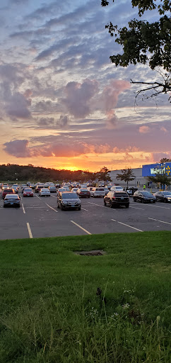 Discount Store «Walmart», reviews and photos, 120 Commercial Pkwy, Branford, CT 06405, USA