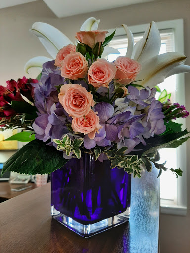 Florist «Springs In Bloom», reviews and photos, 318 E Colorado Ave, Colorado Springs, CO 80903, USA