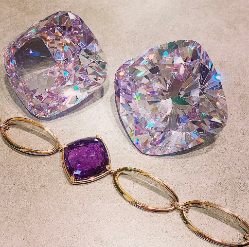 Jewelry Store «T-Bird Jewels Jewelry Store», reviews and photos, 1990 Village Center Cir, Las Vegas, NV 89134, USA