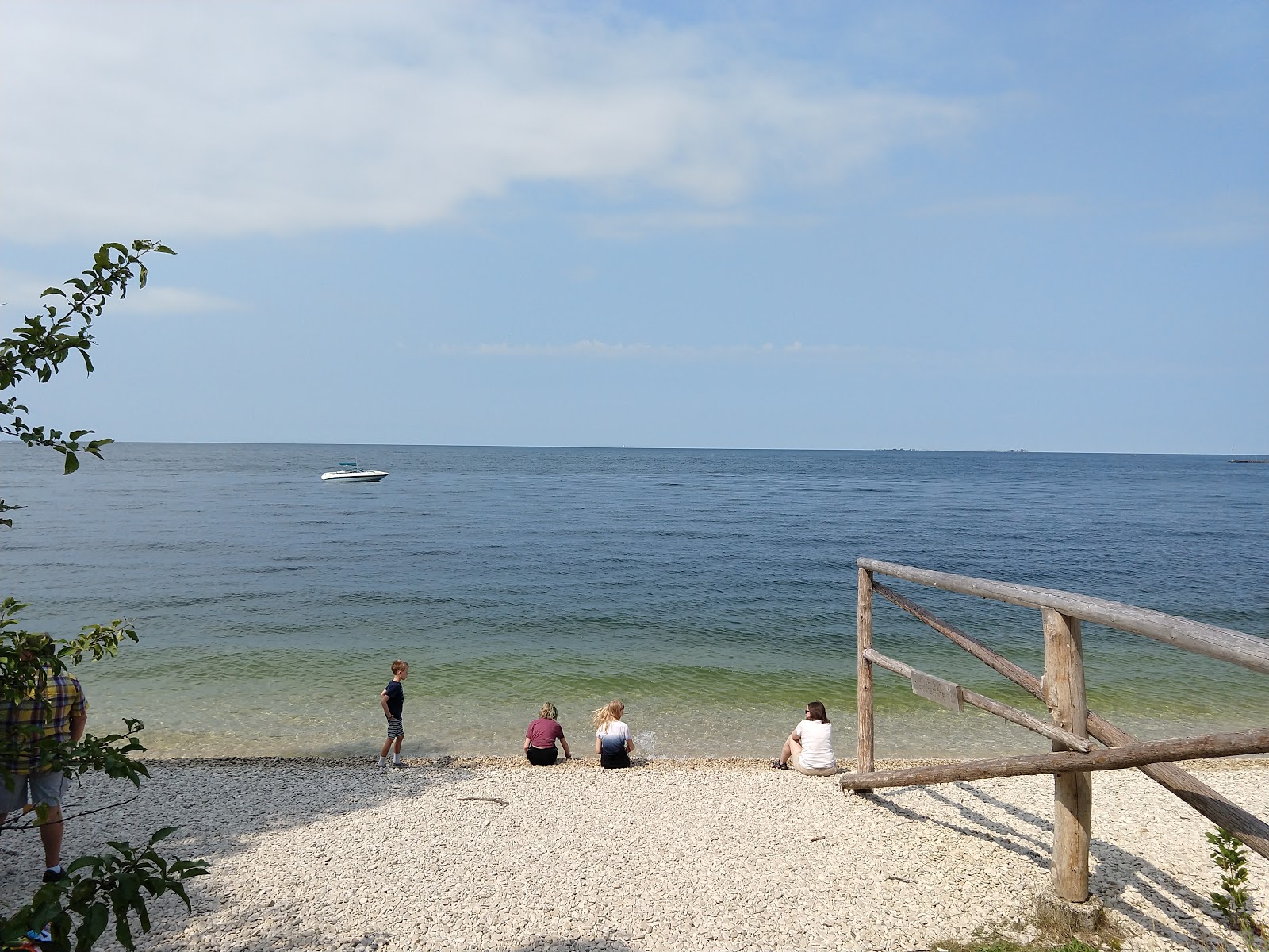 Φωτογραφία του Pebble Beach με επίπεδο καθαριότητας πολύ καθαρό