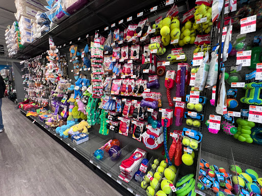 Pet Supply Store «Pet Supplies Plus», reviews and photos, 5348 Dixie Hwy, Waterford Twp, MI 48329, USA