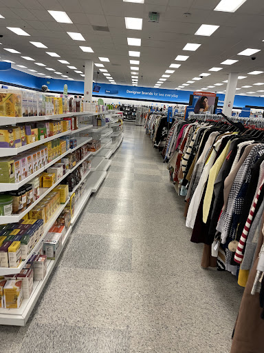 Clothing Store «Ross Dress for Less», reviews and photos, 2735 Harrison Ave NW, Olympia, WA 98502, USA